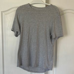 Lululemon short sleeve shirt
